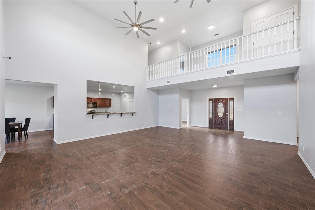 1205 Avenue B Property Photo 4