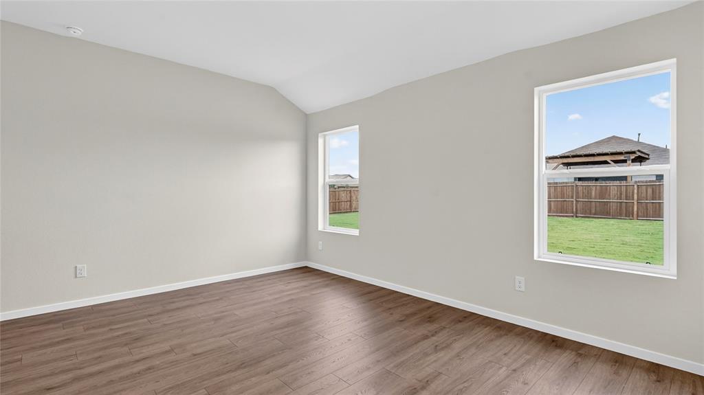 406 American Elm Drive Property Photo 11