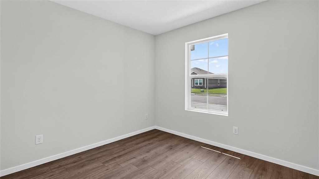 406 American Elm Drive Property Photo 14