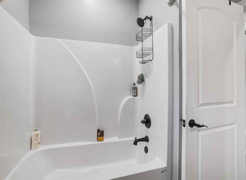 523 Mitchell Ryan Property Photo 15