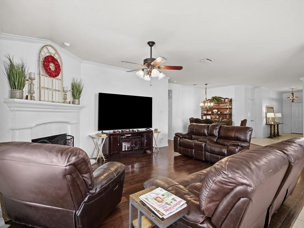 211 Carriage Drive Property Photo 11