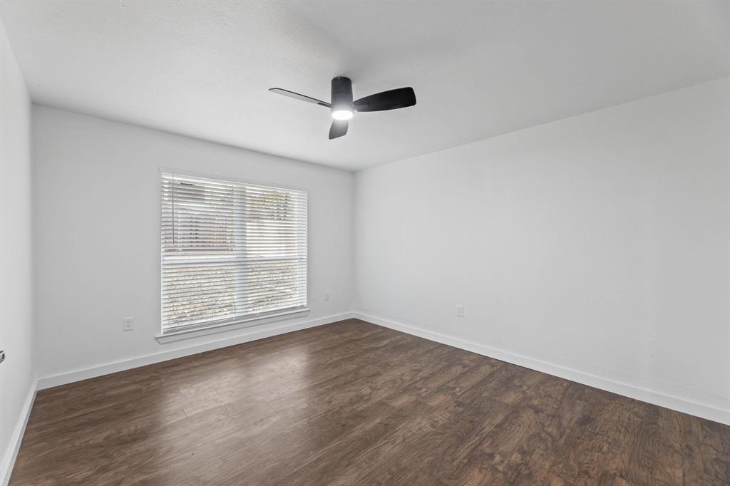2506 Holt Road Property Photo 14