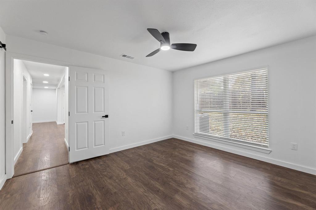 2506 Holt Road Property Photo 15