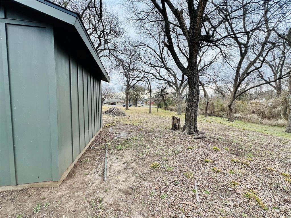 313 N Cage Street Property Photo 4