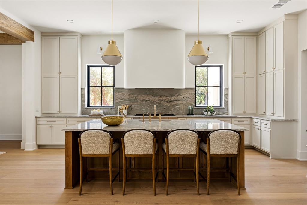 116 Park Avenue Property Photo 11
