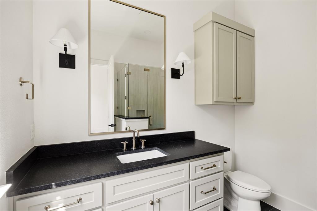 116 Park Avenue Property Photo 33