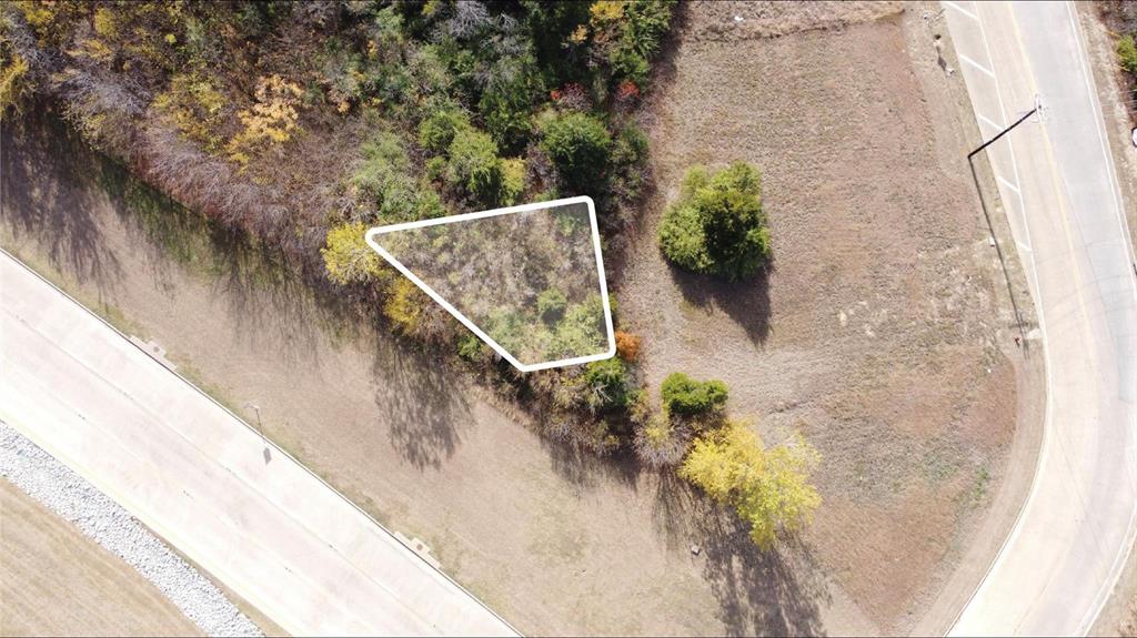 7 18th Street Property Photo 3