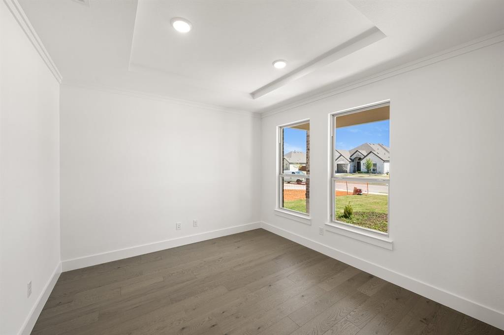 1813 Briarwood Way Property Photo 4