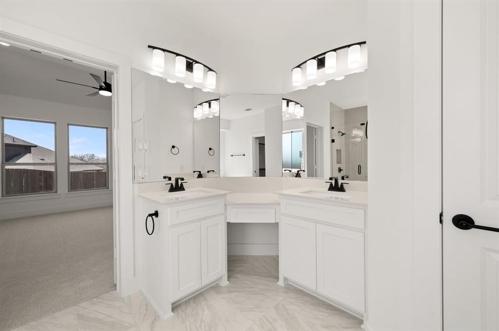 1813 Briarwood Way Property Photo 19