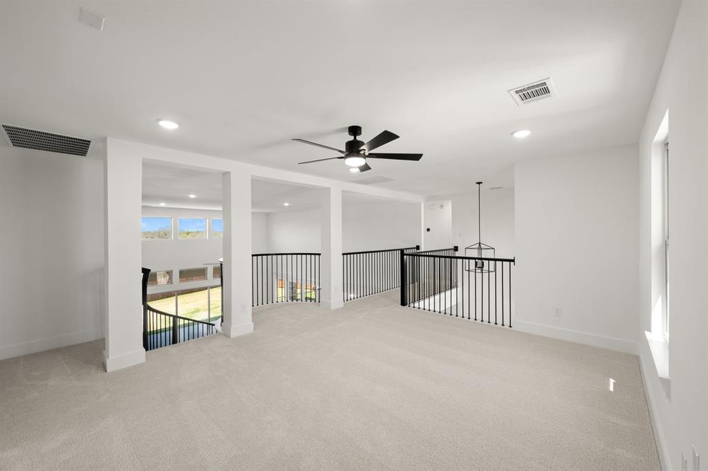 1813 Briarwood Way Property Photo 23