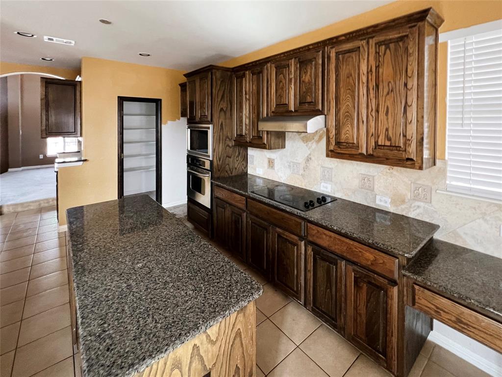 2715 Magellan Property Photo 14