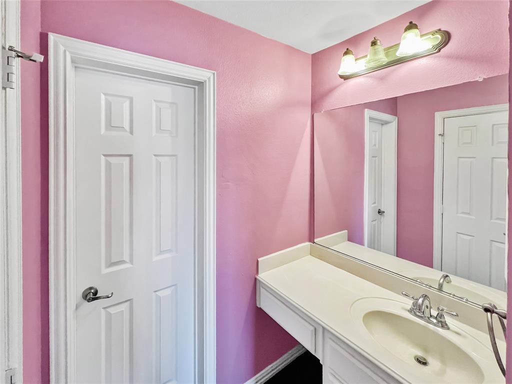 2715 Magellan Property Photo 29