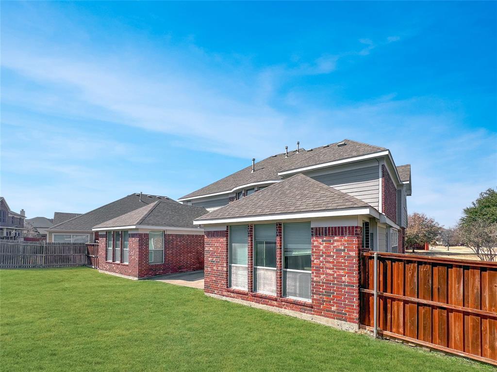 2715 Magellan Property Photo 32