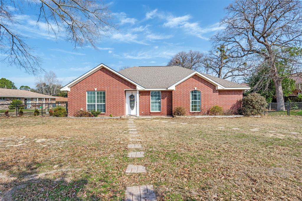 1511 Proctor Avenue Property Photo 1