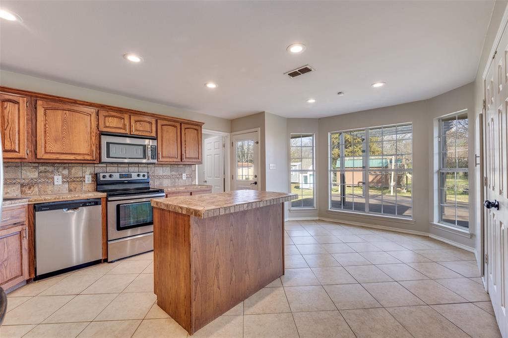 1511 Proctor Avenue Property Photo 13