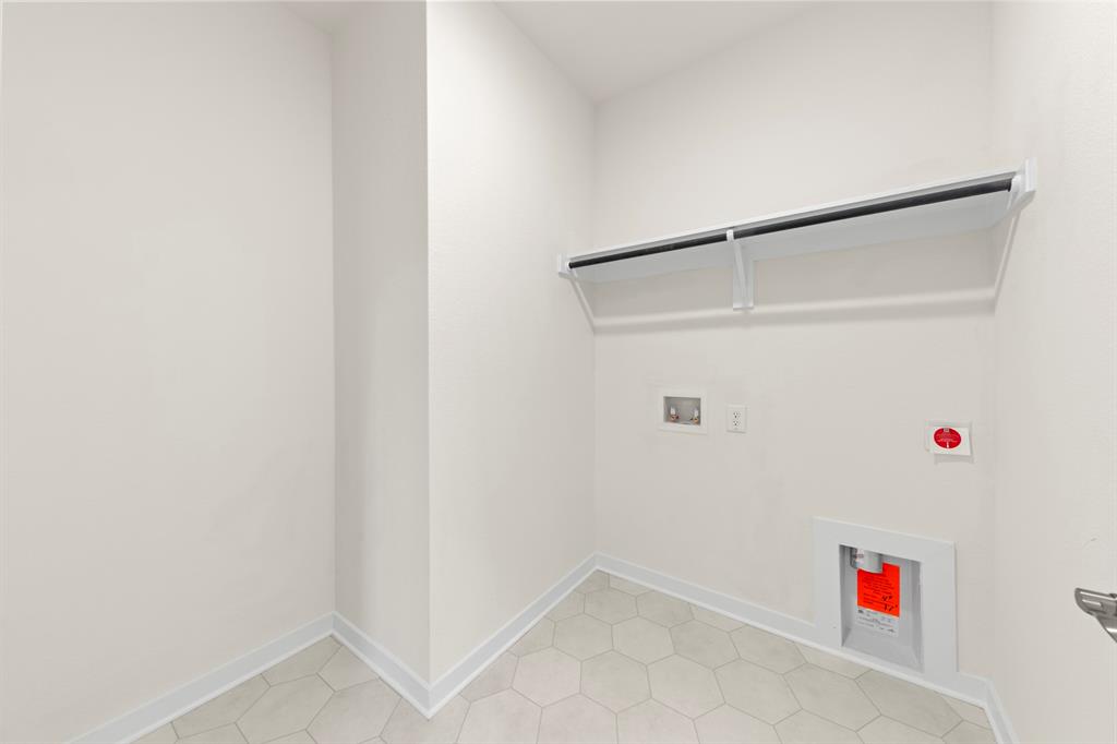 1221 Anderson Drive Property Photo 14