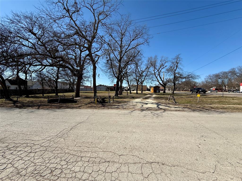 108 Cedar Street Property Photo 4