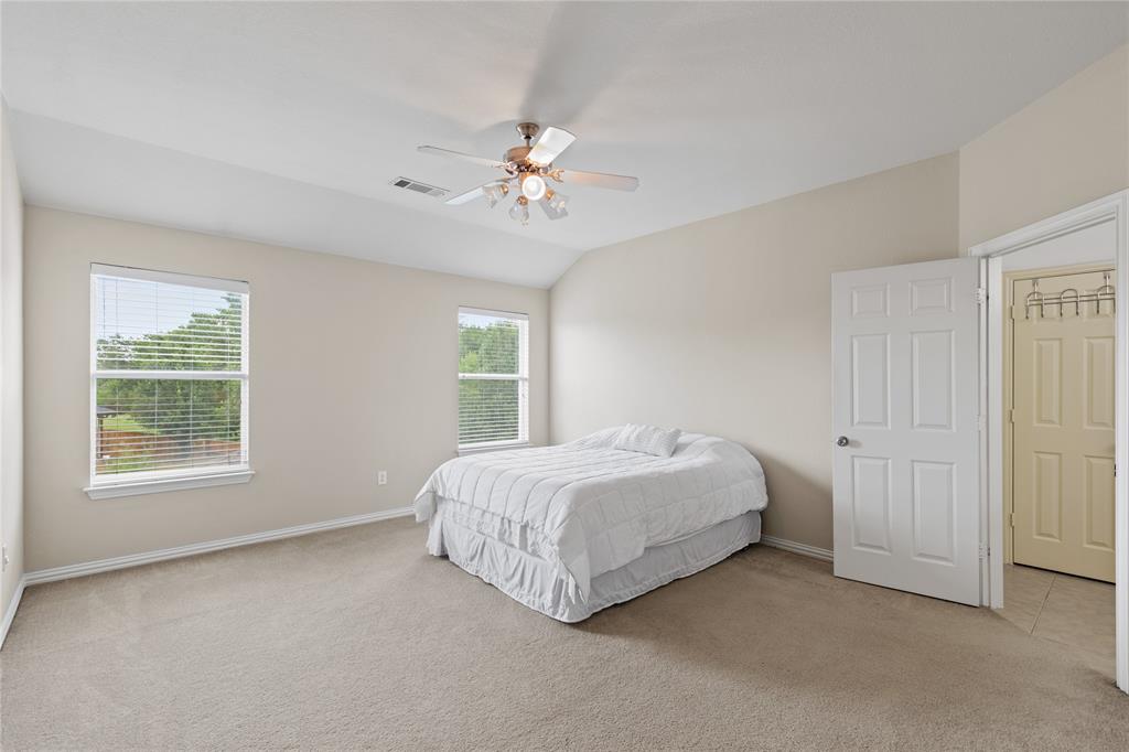 503 Creekside Drive Property Photo 17