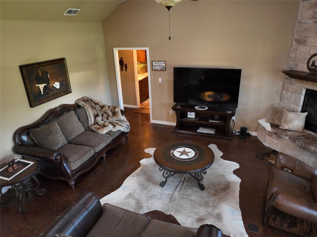 13656 County Road 238 Property Photo 10