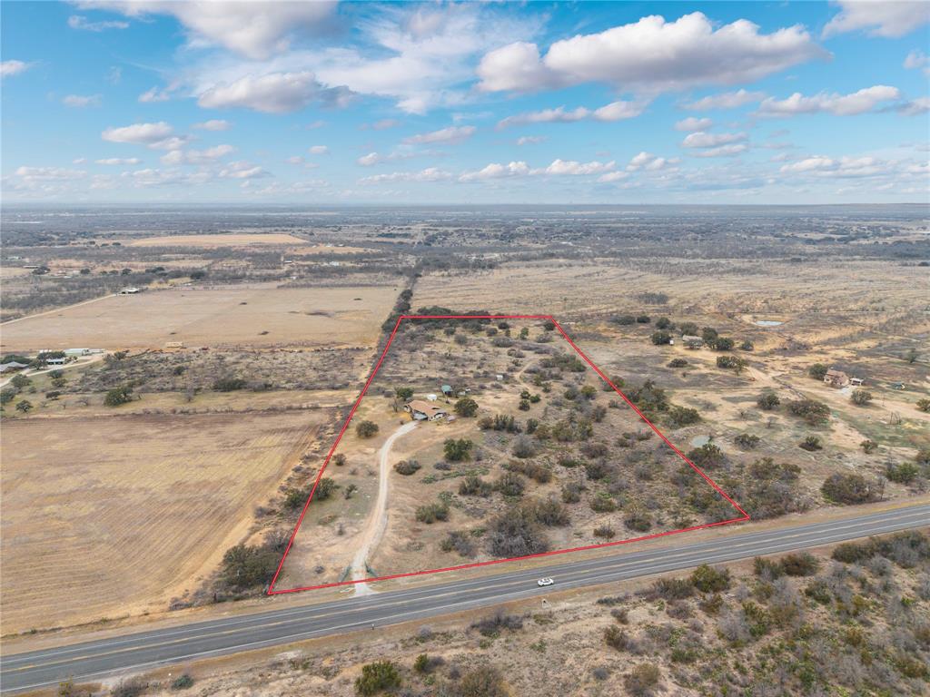 9500 Highway 377 Property Photo 23