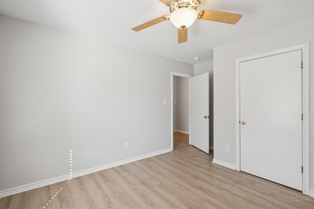 1408 Riverside Drive Property Photo 16