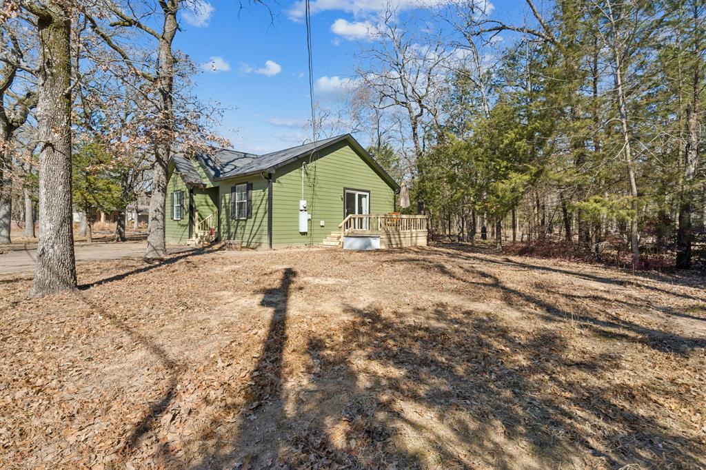 1408 Riverside Drive Property Photo 24