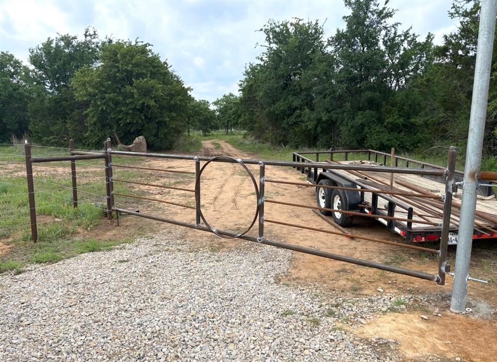 1500 Brown Road Property Photo 15