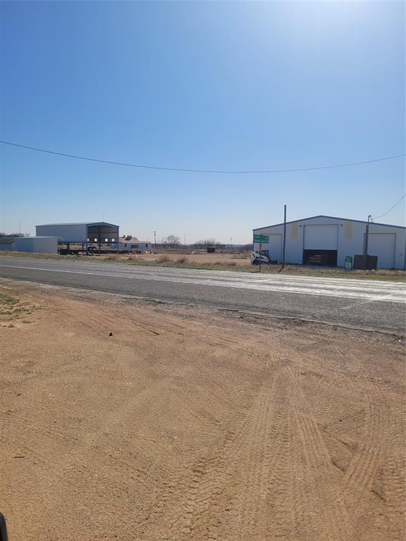 2182 S State Highway 208 Property Photo 4