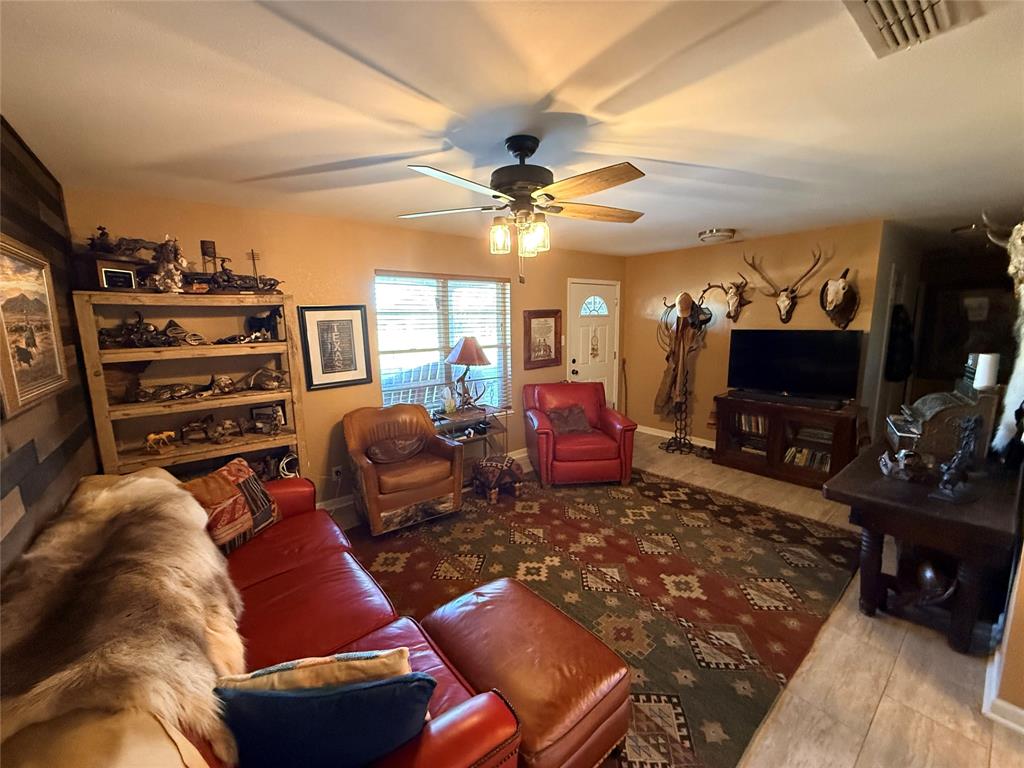 351 Bosque Bend Lane Property Photo 2