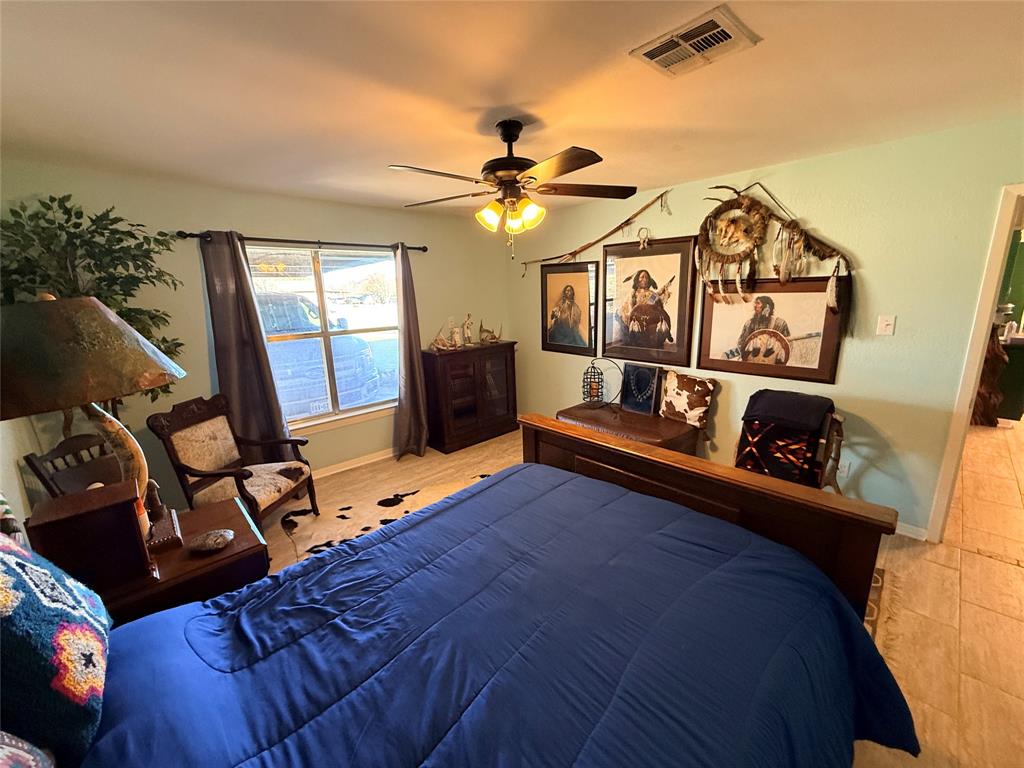 351 Bosque Bend Lane Property Photo 12