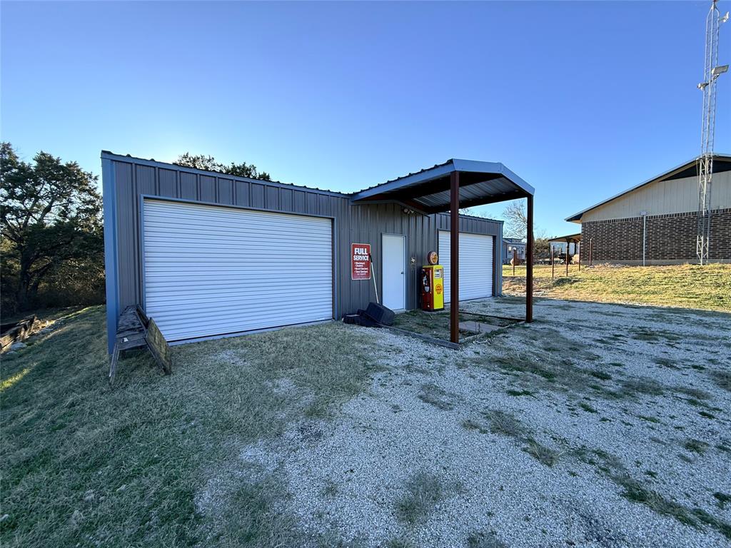 351 Bosque Bend Lane Property Photo 32