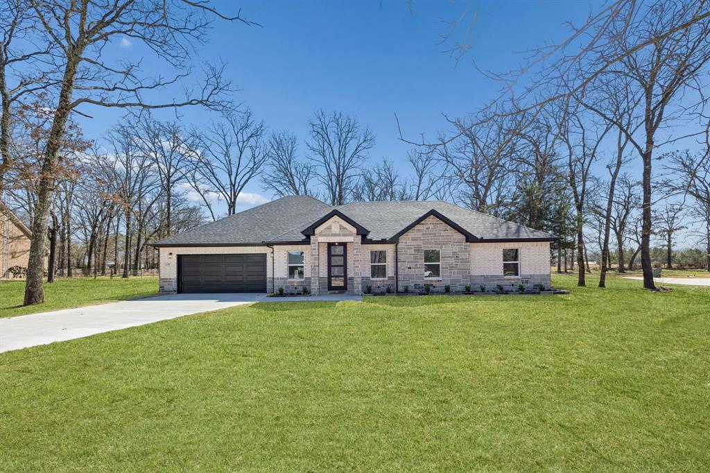 139 Rs County Road 2340 Property Photo 1