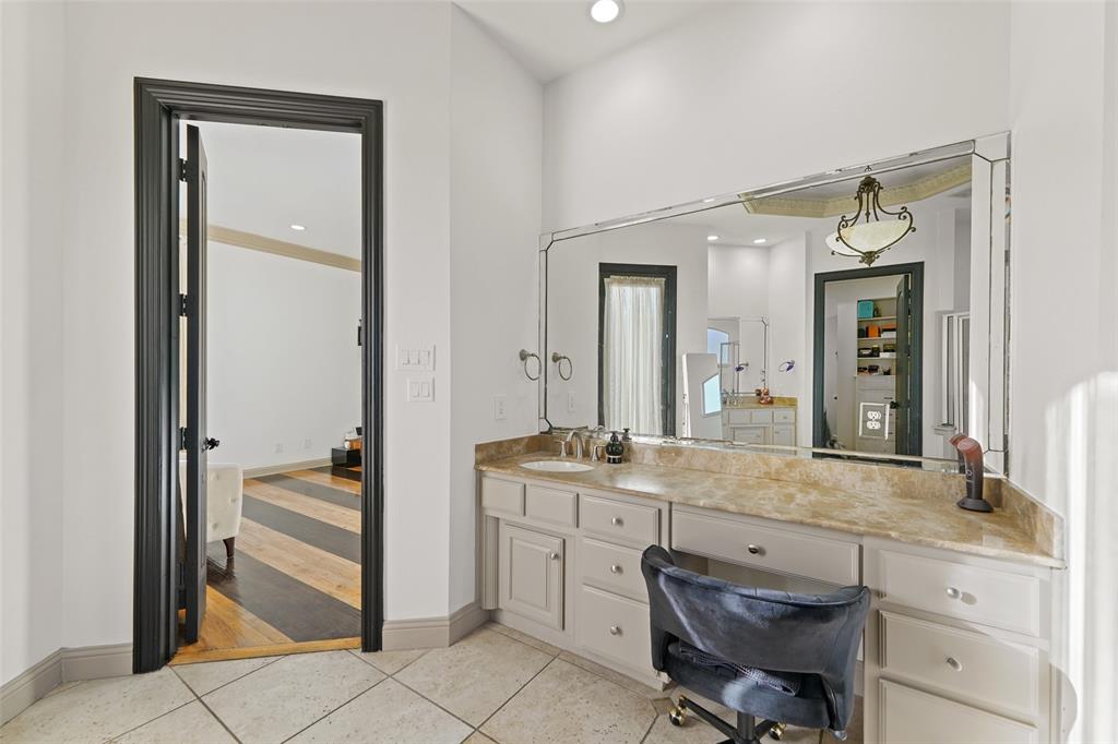 3310 Collard Road Property Photo 17