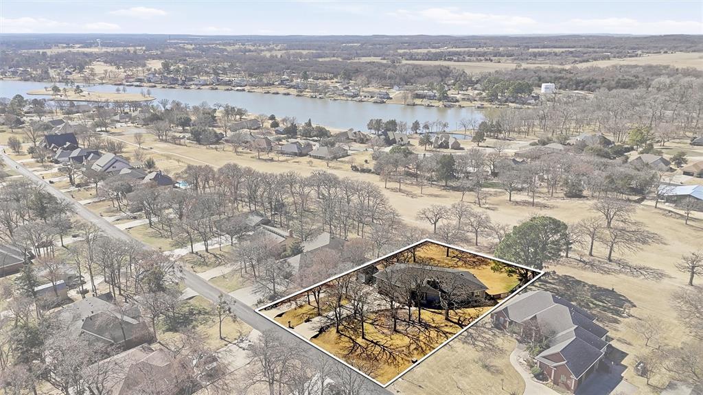 231 Cayuga Trail Property Photo 25