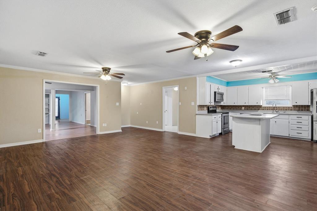 1729 Elliot Drive Property Photo 7
