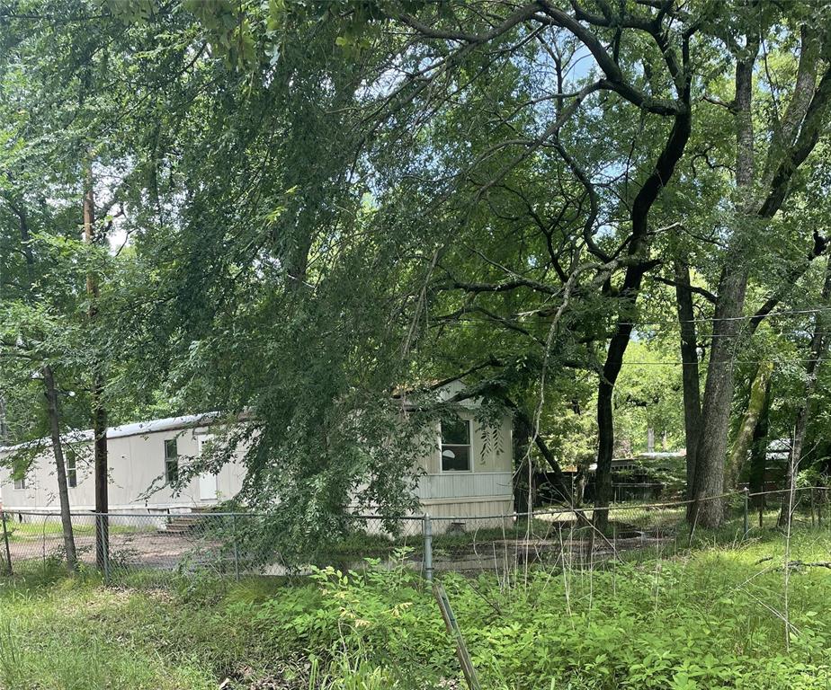 615 Kingsway Property Photo 1