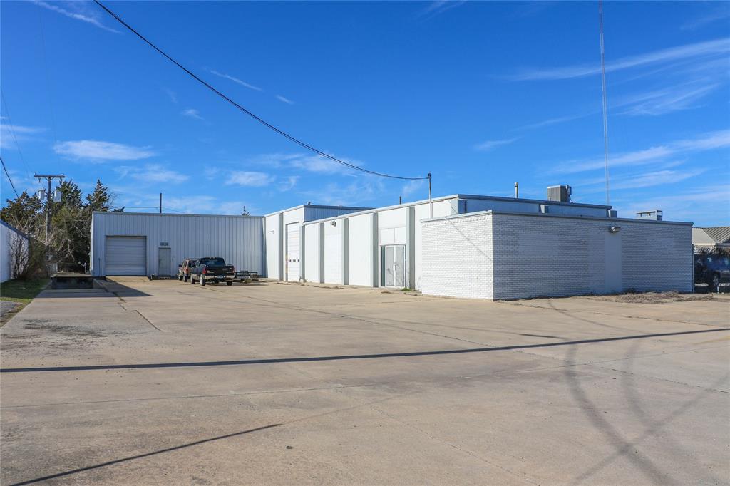 3910 Frisco