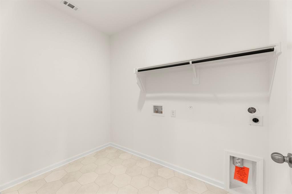 1233 Anderson Drive Property Photo 19