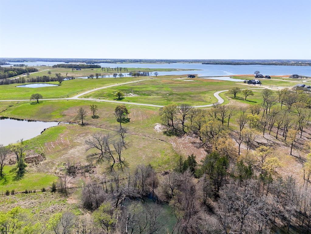 410 Peninsula Drive Property Photo 17