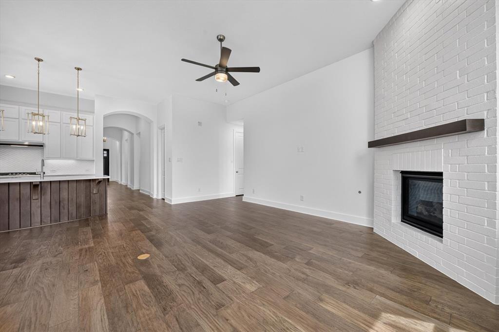 7828 Pondview Lane Property Photo 10