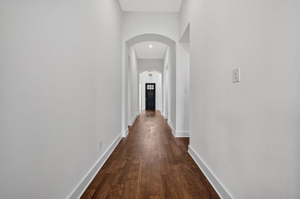 7828 Pondview Lane Property Photo 18