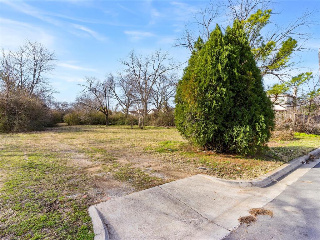 5204 Anderson Street Property Photo 1