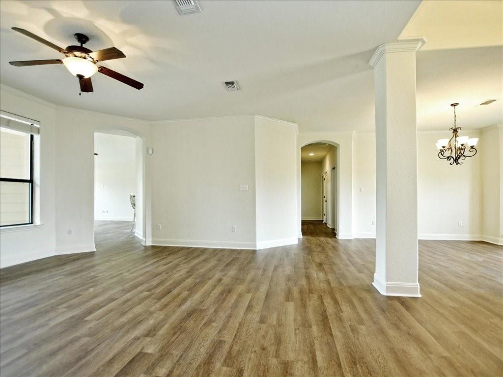 505 Vista View Trail Property Photo 5