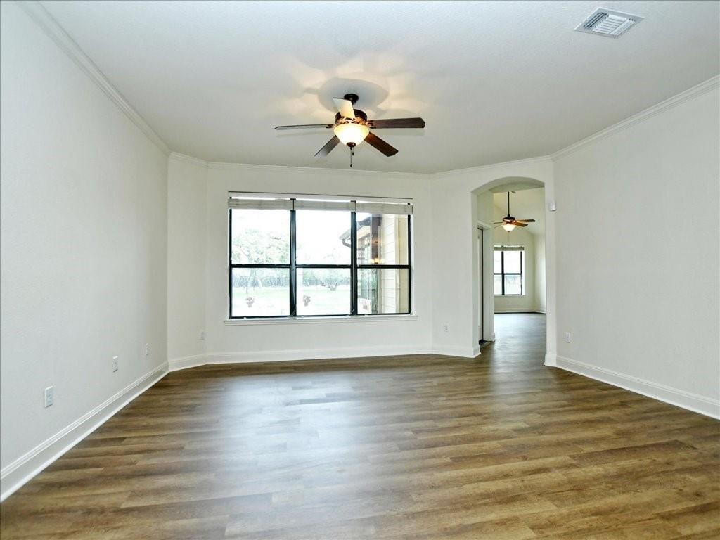 505 Vista View Trail Property Photo 9