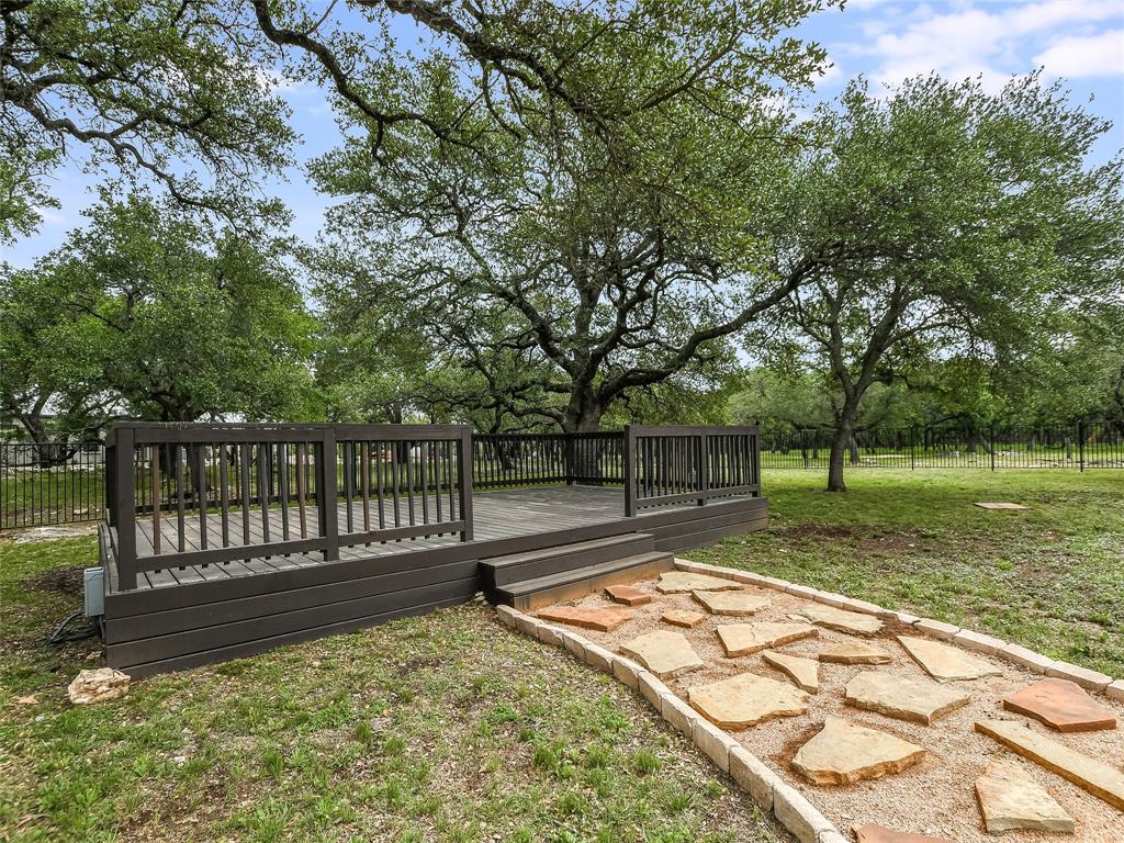 505 Vista View Trail Property Photo 28
