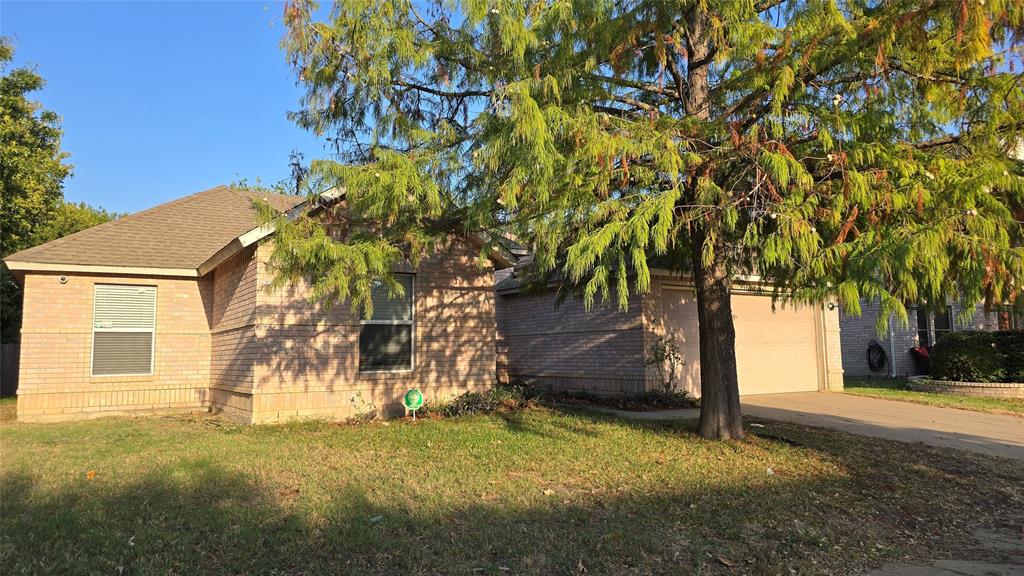 5256 Chessie Circle Property Photo 1