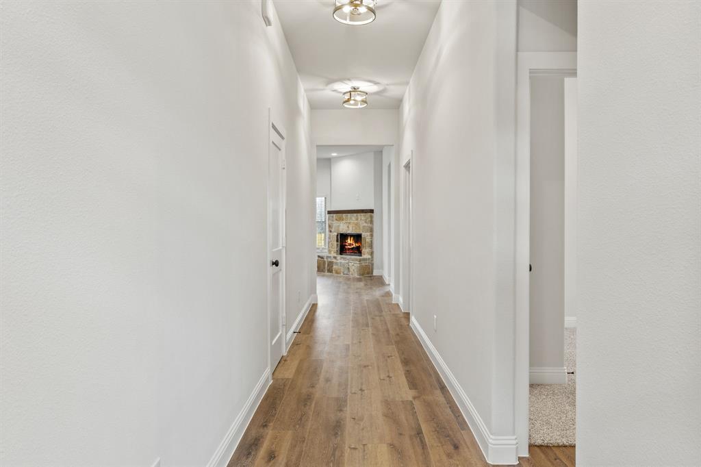 1401 Oak Valley Property Photo 4