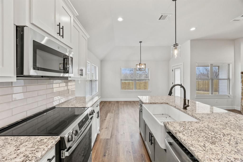 1401 Oak Valley Property Photo 14