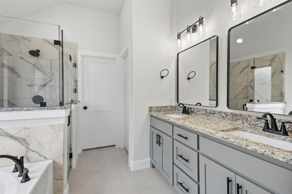 1401 Oak Valley Property Photo 25