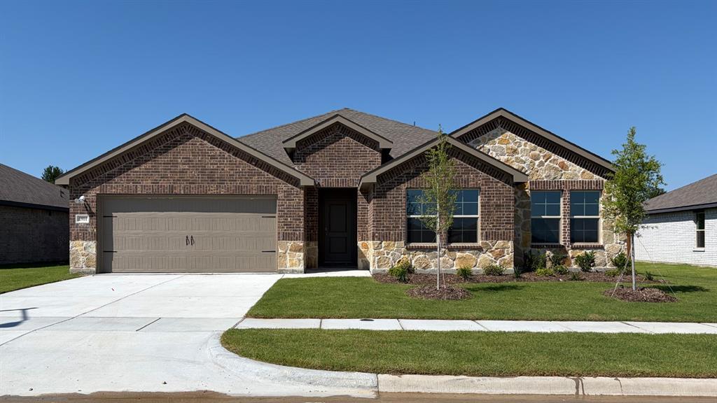 1911 Reveille Way Property Photo 1